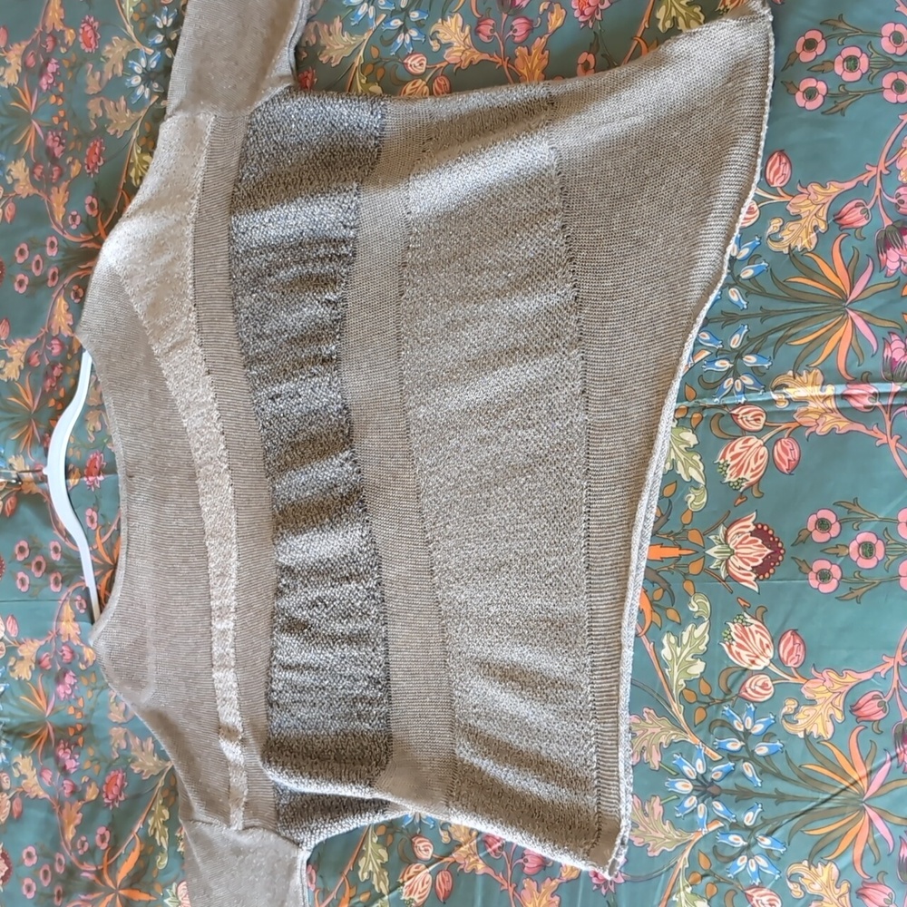 Sarah Pacini sweater - Picture 11 of 11